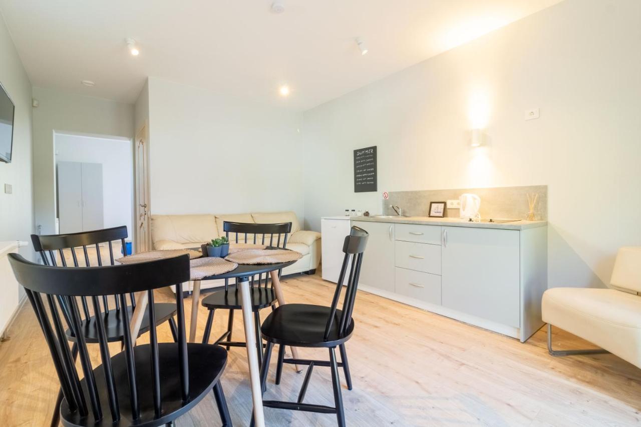 V36 Apartment *