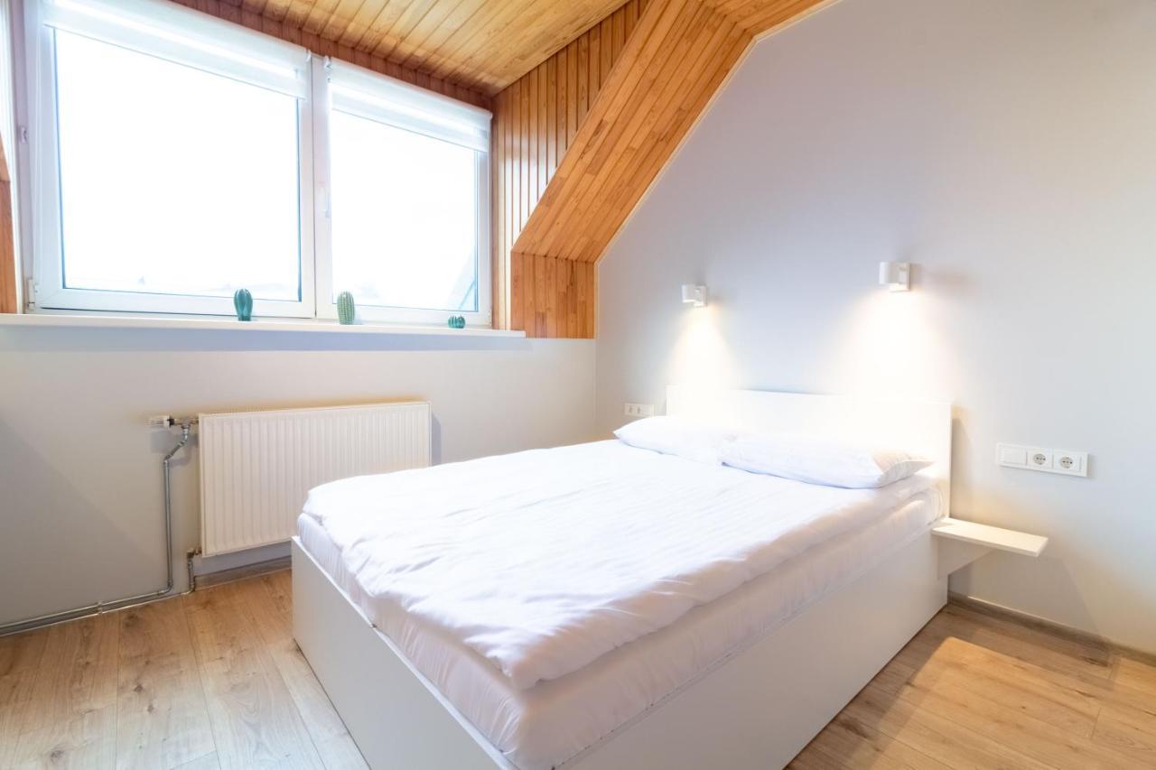 V36 Apartment *